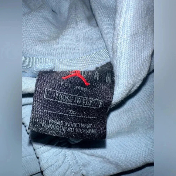 Jordan Cropped Hooded Sweatshirt - Picture 5 of 6